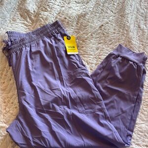 Wink woman’s Lavender Scrub Joggers